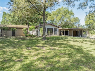1501 Rambler Dr, Waco, TX 76710