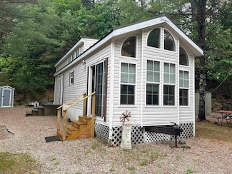 8 Oxbow Rd Unit 103, Deering, NH 03244