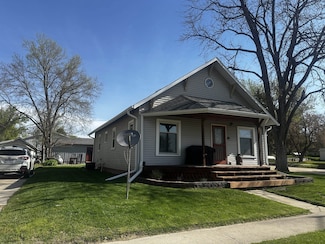 701 Court St, Thedford, NE 69166