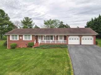 5838 Borden Grant Trail, Raphine, VA 24472
