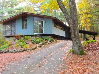 454 Heald Rd, Carlisle, MA 01741
