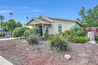 460 Vermont St, Altadena, CA 91001