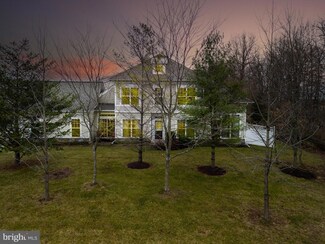 13150 Brooktree Ln, Laurel, MD 20707
