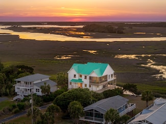 1676 E Ashley Ave, Folly Beach, SC 29439