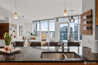 10700 NE 4th St Unit 3108, Bellevue, WA 98004