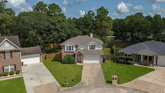 16919 Lacing Ct, Crosby, TX 77532