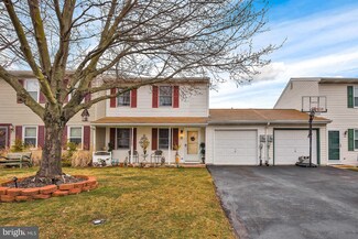 117 Woodridge Dr, Palmyra, PA 17078