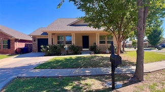 2701 Red Fish Rd, Norman, OK 73069