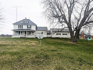 387 27th St, New Auburn, WI 54757