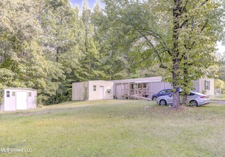 320 Roy Young Rd, Vicksburg, MS 39183