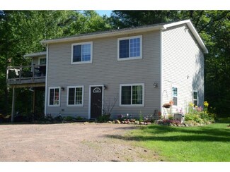 1070 25th St, Clayton, WI 54004