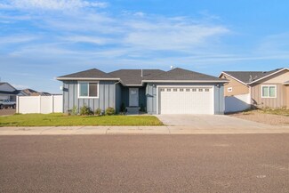 1706 Flagstone Dr, Elko, NV 89801
