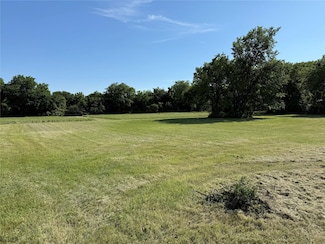504 Central Ave, Newark, TX 76071