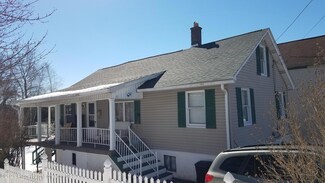 46 Pear St, Carbondale, PA 18407