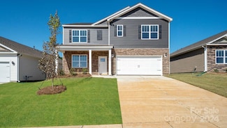 818 Adelston Ln, Asheville, NC 28804