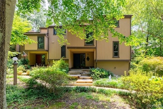 9312 Groundhog Dr, North Chesterfield, VA 23235
