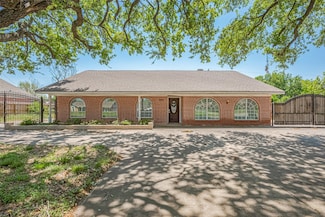 8207 W Tidwell Rd, Houston, TX 77040
