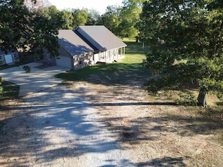 112 Turney Dr, Marshall, AR 72650