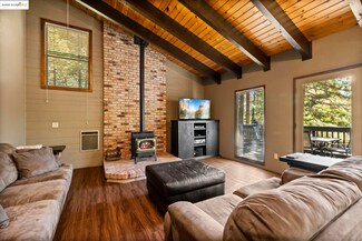 28838 Snowhite Ridge Dr, Long Barn, CA 95335