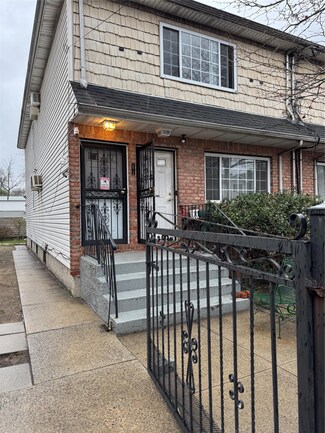 15714 109th Ave, Jamaica, NY 11433