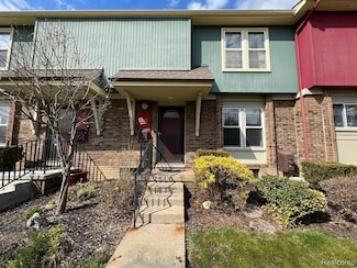 342 Hartman Ln, Saline, MI 48176