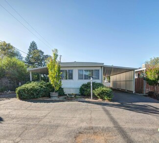 1221 E Cypress Ave, Redding, CA 96002