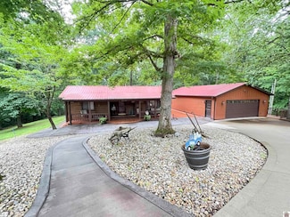 267 Robert Mitchell Rd, Cadiz, KY 42211