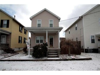 118 E 3rd St, Derry, PA 15627