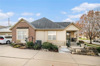 15141 S Symphony Dr Unit 1300, Olathe, KS 66062