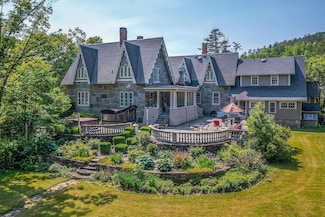 1589 Main St, Cavendish, VT 05142