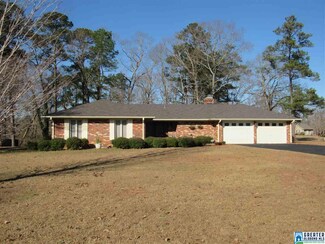 93 Kyle St, Thorsby, AL 35171