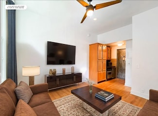 458 W 20th St Unit 2A, New York, NY 10011