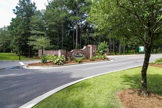 10 Shadow Ridge Dr, Laurel, MS 39443