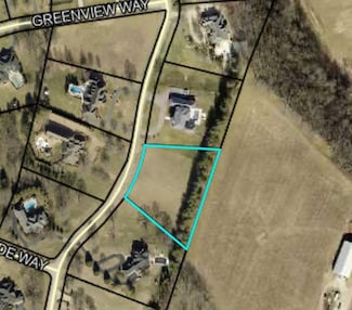 677 Rivergreen Ln, Bowling Green, KY 42103