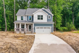 107 Wheeley Cir, Yorktown, VA 23692