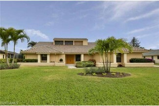 28432 Las Palmas Cir, Bonita Springs, FL 34135