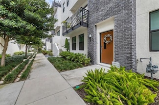 2511 N Grady Ave Unit 79, Tampa, FL 33607