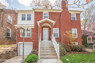 3042 N Hills Blvd, Knoxville, TN 37917