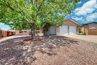 7313 Valley Forge Rd NE, Albuquerque, NM 87109