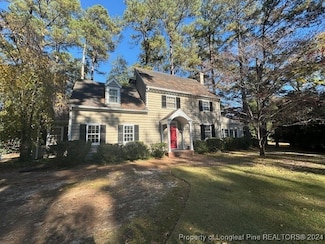 2414 Morganton Rd, Fayetteville, NC 28303