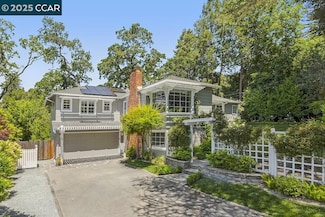 72 Davis Rd, Orinda, CA 94563