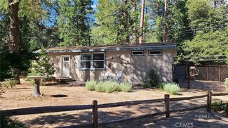 25168 Franklin Dr, Idyllwild-Pine Cove, CA 92549
