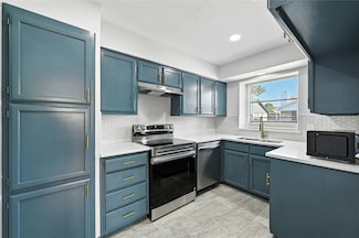 5620 Hearthwood Ct, Arlington, TX 76016