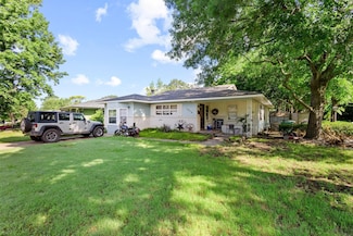 1015 W Belden St, Sherman, TX 75092