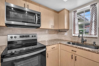 2520 SW 14th Ct Unit 450, Boynton Beach, FL 33426