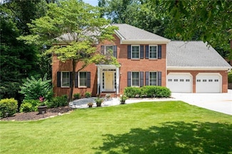 3625 Woodlark Dr NE, Roswell, GA 30075