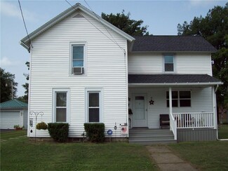 45 Smith St, Brocton, NY 14716