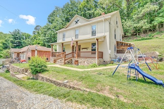 131 Indian Ln, Eagle Rock, VA 24085