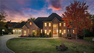 10 S Plymouth Ln, Rogers, AR 72758