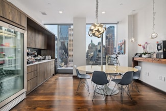 50 W 47th St Unit 1808, New York, NY 10036